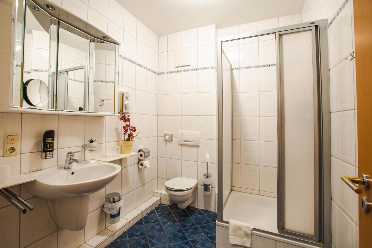 Hotel Altstadt Wassenberg Bagian luar foto