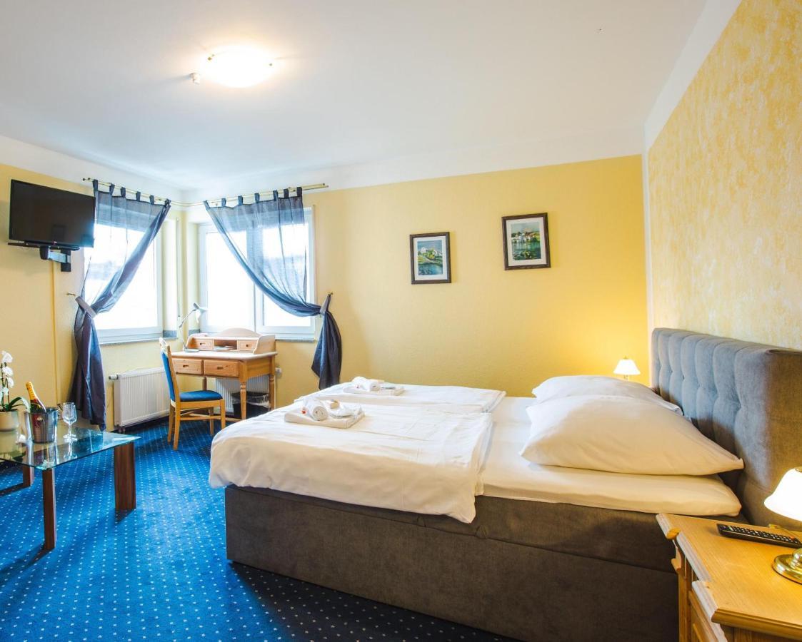 Hotel Altstadt Wassenberg Ruang foto