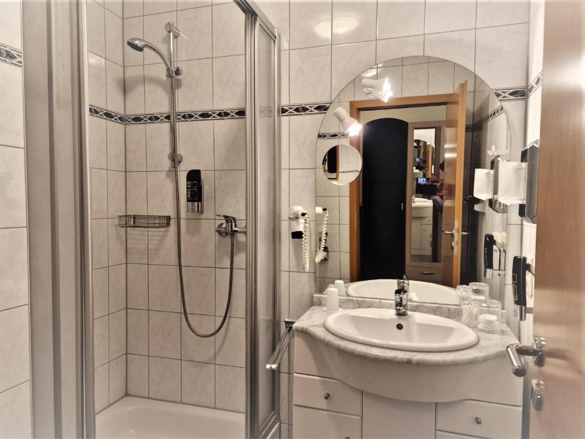 Hotel Altstadt Wassenberg Ruang foto